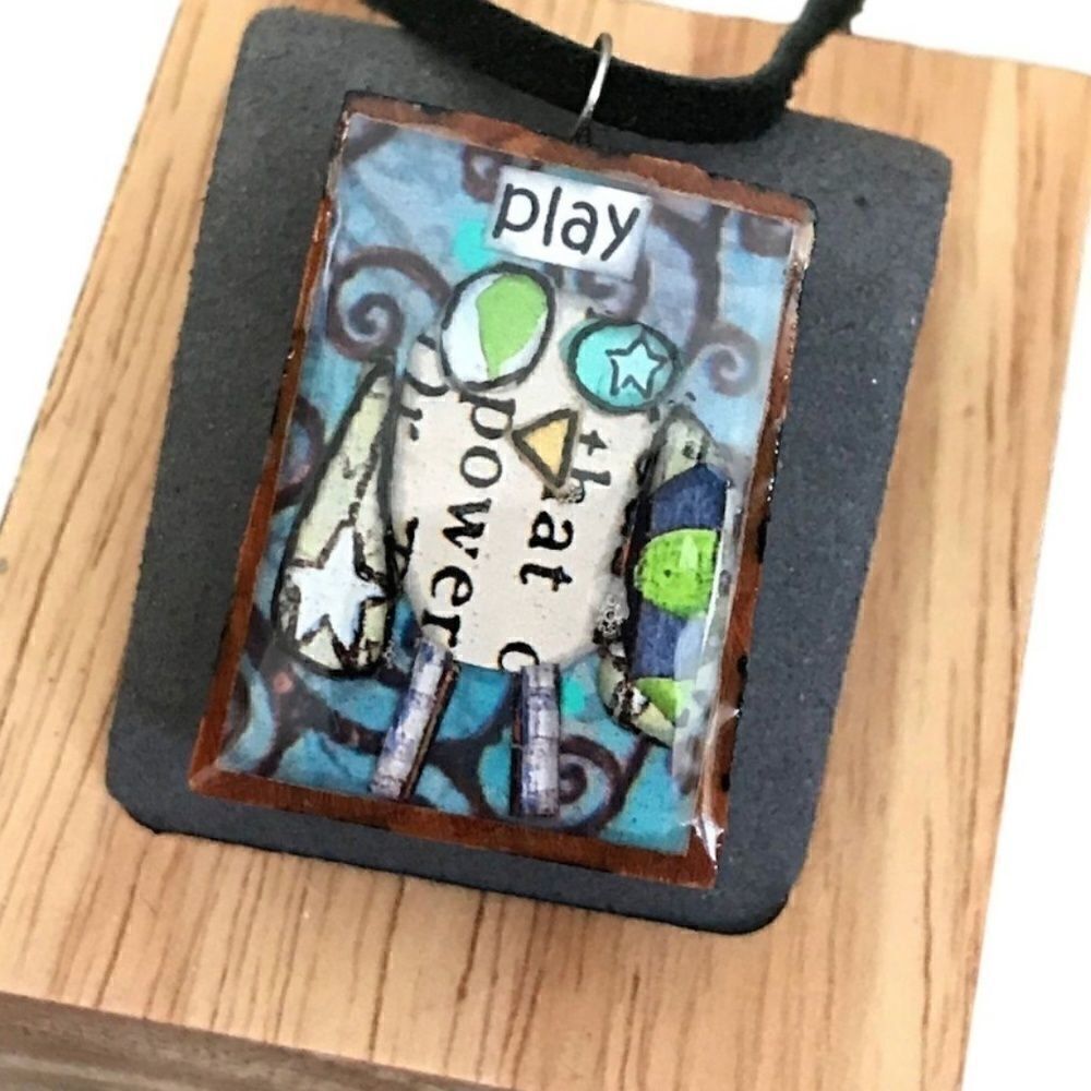 THE PLAYFUL OWL WOODEN PENDANT NECKLACE